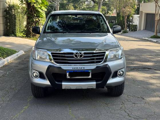 TOYOTA HILUX 2.7 SR 4X2 CD 16V FLEX 4P AUTOMÁTICO